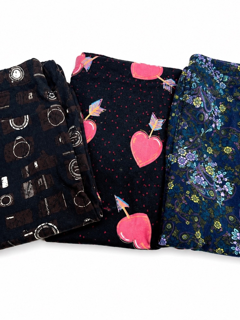 LuLaRoe Printed Leggings Trio - Black, Pink & Navy
Bundle of 3
